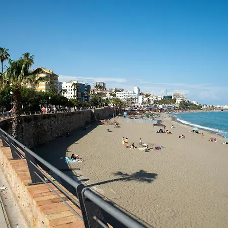 Appartement Benalbeach Lux, Jacuzzi, Beachfront - 432 Benalmádena