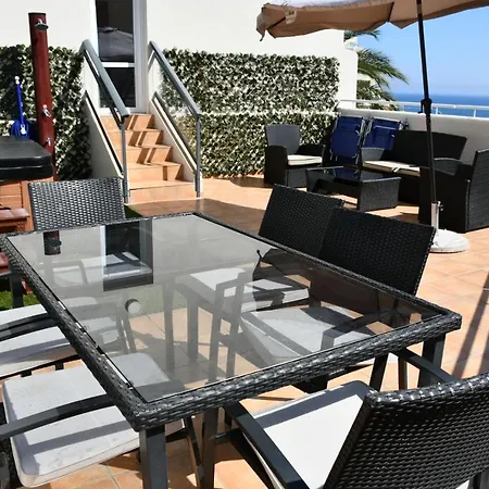 Benalbeach Lux, Jacuzzi, Beachfront - 432 Apartment Benalmadena